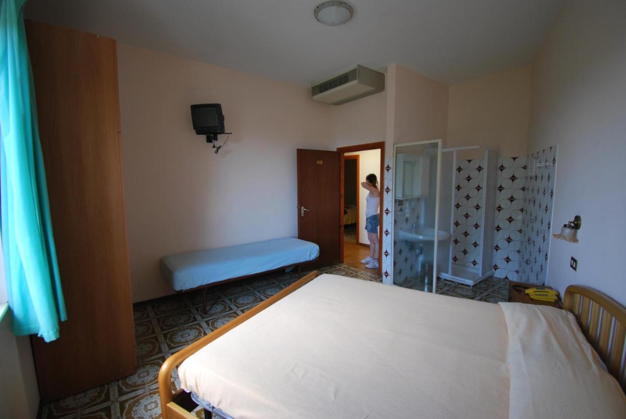 Selci  Hotel & Ristorante L'Angoletto In Selci מראה חיצוני תמונה